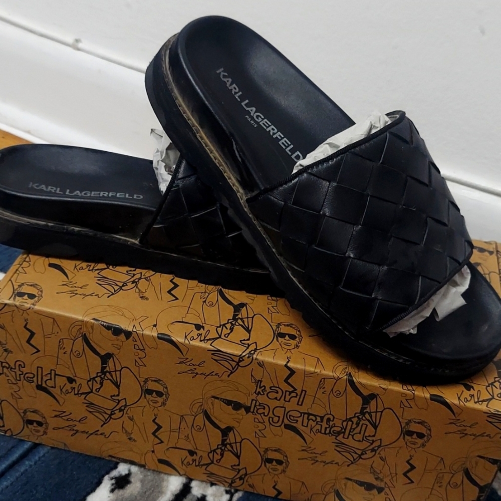 Slippers for Men  Size 8 M Brand Karl Lagerfeld